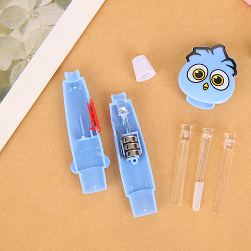 Pick de oreja con luz de dibujos animados lindo Pick de oreja Rake de oreja brillante multifuncional Selección de oreja para NIÑOS 2 yuanes tienda actividad regalos