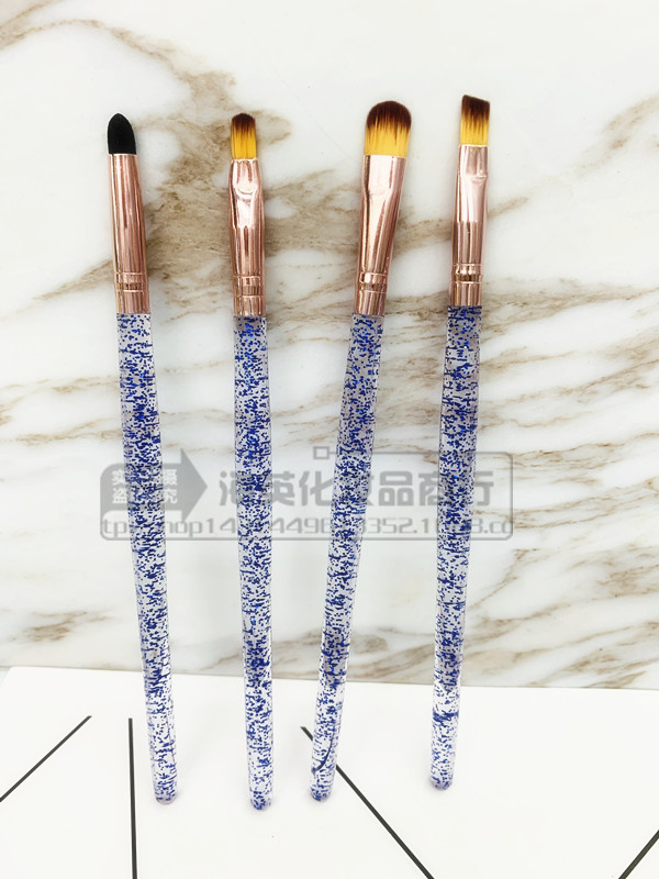 2C13C073F99B8DF6186F7602695383