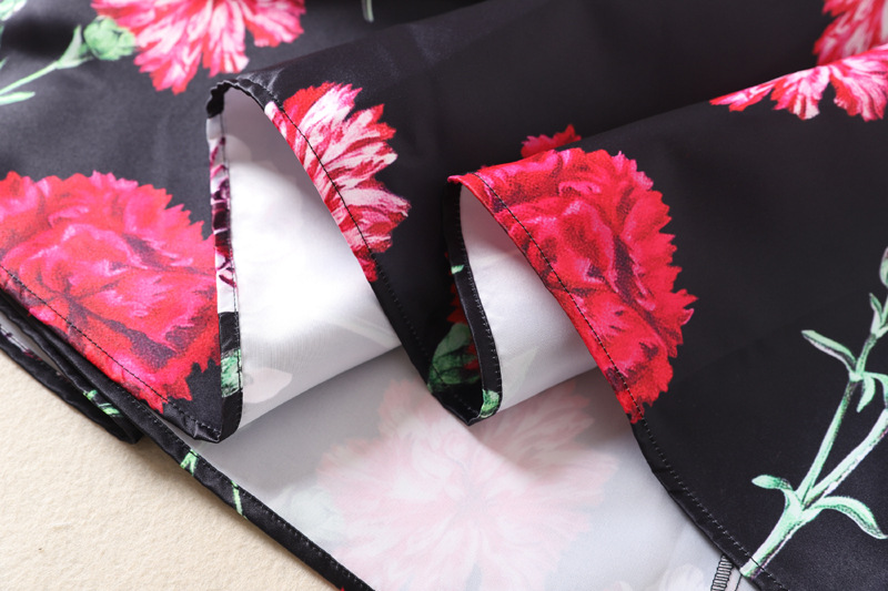 0325-11 黑底印花收腰下摆连衣裙尺码SMLXLS码胸围