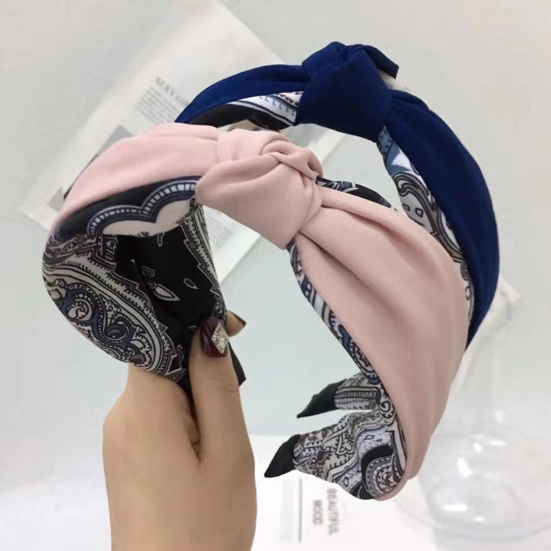 Headband Hit Color Middle Knotted Hairpin Korean Version Wide-brimmed Non-slip Headband Hair Accessory display picture 2