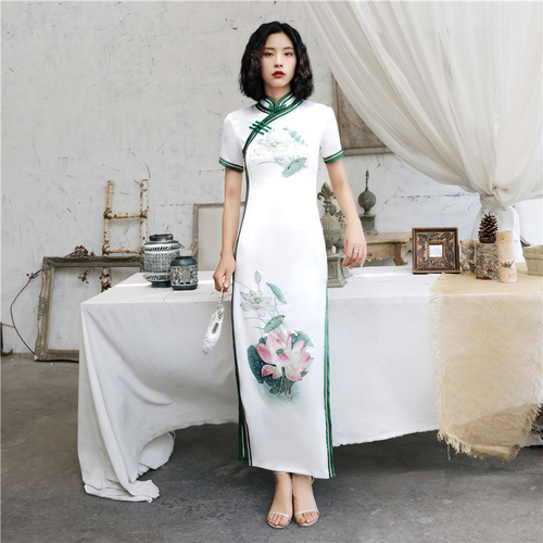 Season cheongsam lotus hot Diamond Long retro cheongsam custom Chinese Dress Qipao for women 