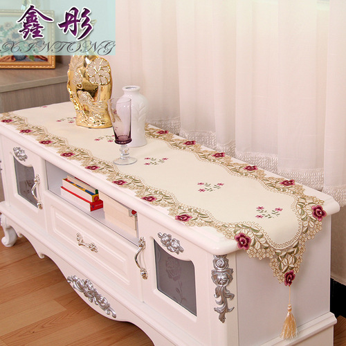 1018 Deep European Country Embroidered Table Flag Fabric Bed Flag TV Stand Cover, Dinner Plate & Mug Mat, Factory Direct Sale