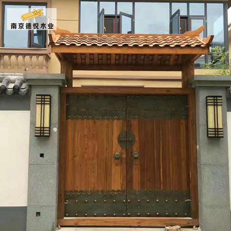 Nanjing Can Order the Production of House Courtyard Doors, Anti-Theft Retro Doors, Solid Elm Hotel Tea House Antique Doors