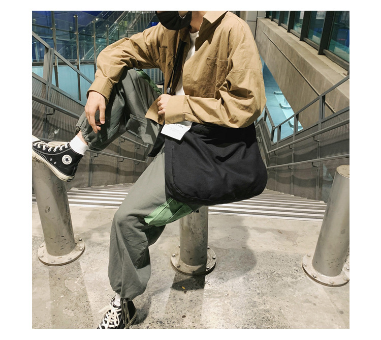 Japanese Harajuku Black Style Canvas Bag Women's New 2019ins Street Shooting College Style Solid Color Shoulder Messenger Bag display picture 24