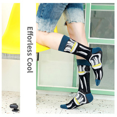 Wholesale trendy men's socks in Instagram-inspired European and American styles—versatile mid-calf socks for spring and summer, available for drop shipping.