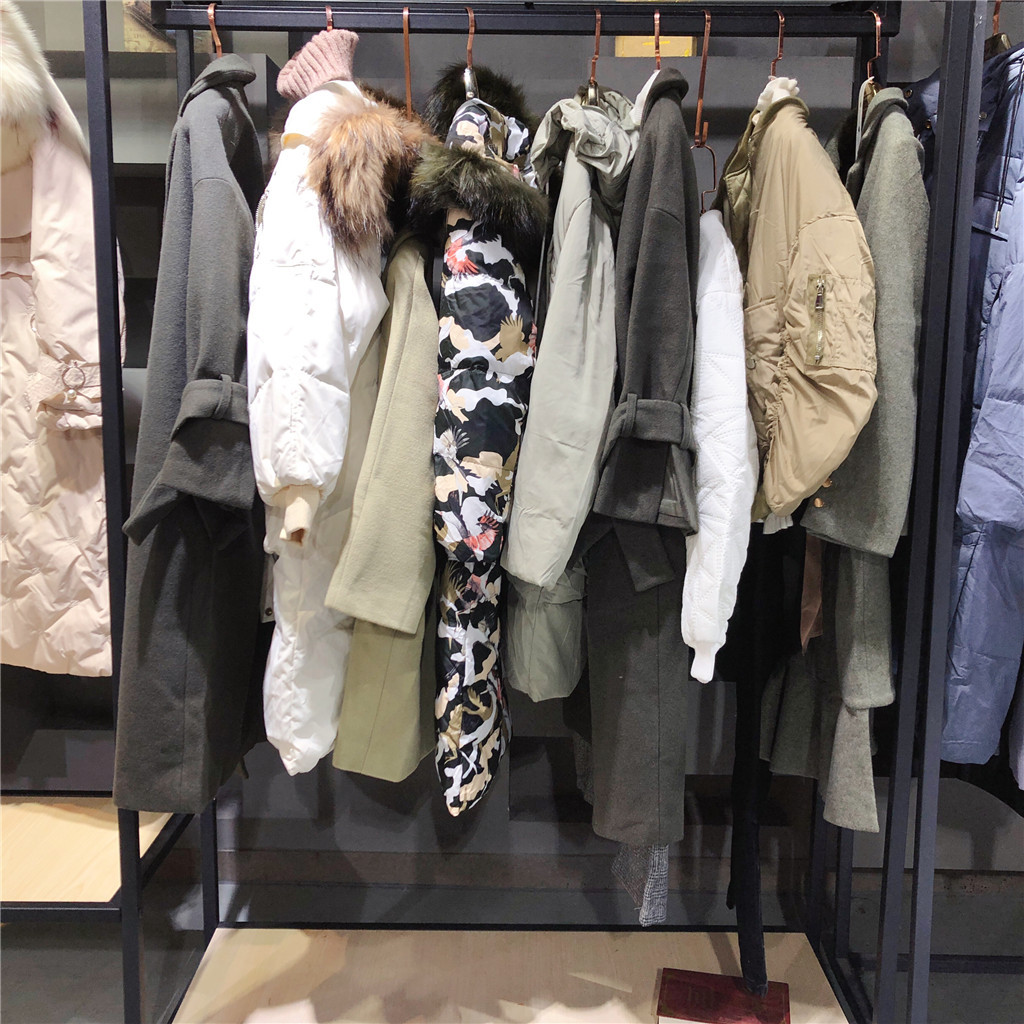 纳纹专柜女装库存04