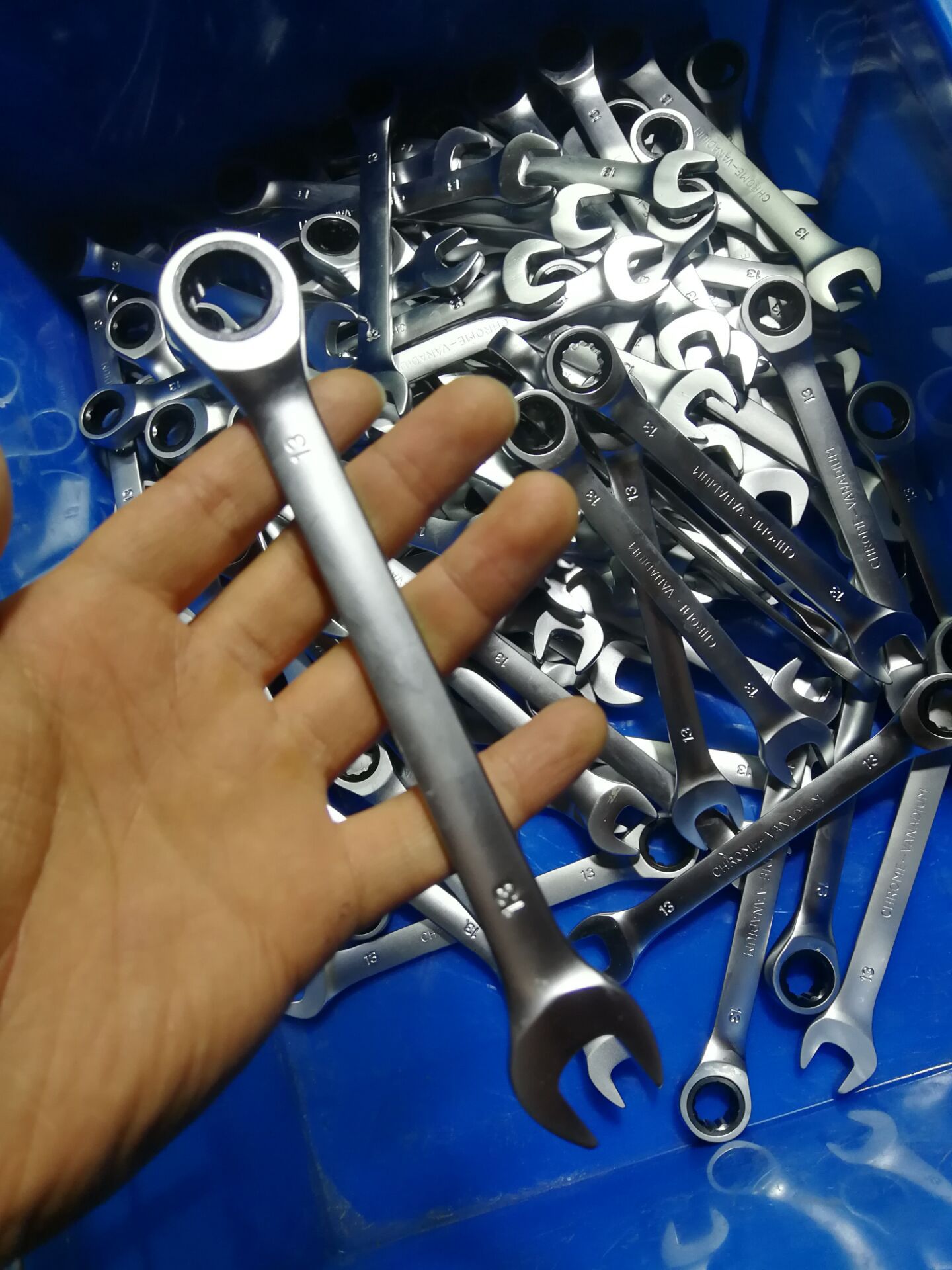 2F6FE0D2F30CCDBC3A74FF4E97B411