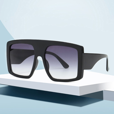 new pattern European and American fashion fashion Sunglasses Star Versatile Sunglasses personality Catwalk glasses 9036
