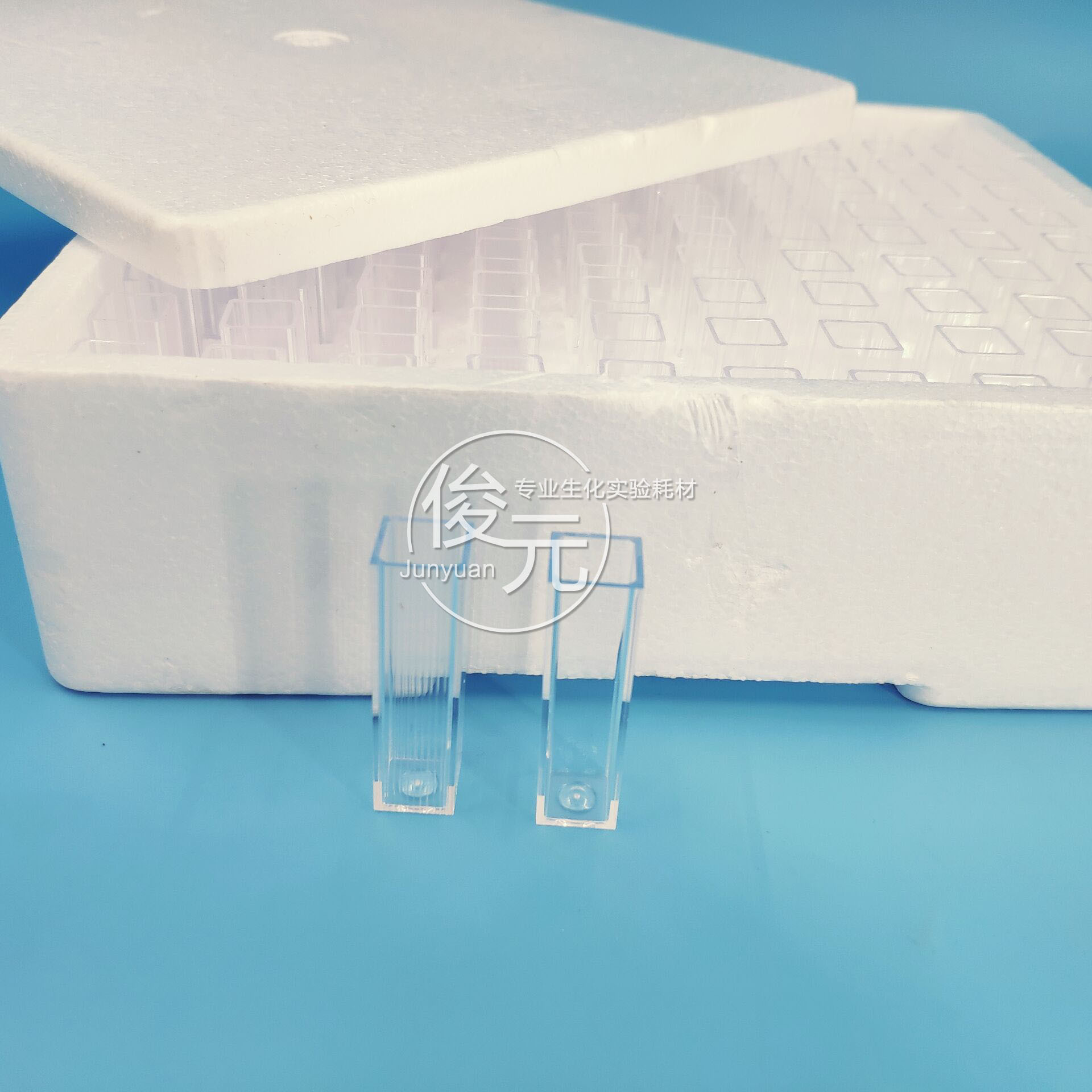 盒装4.5ml 一次性塑料比色皿 两光窗标准型 聚苯乙烯 100个/盒