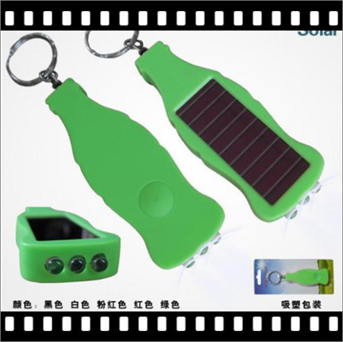 Universal flashlight solar-powered