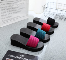 2019�¿��ɾo��ƽ���¸�һ��Ůʿ�����ɸ����Ь�ļ���Ь���l