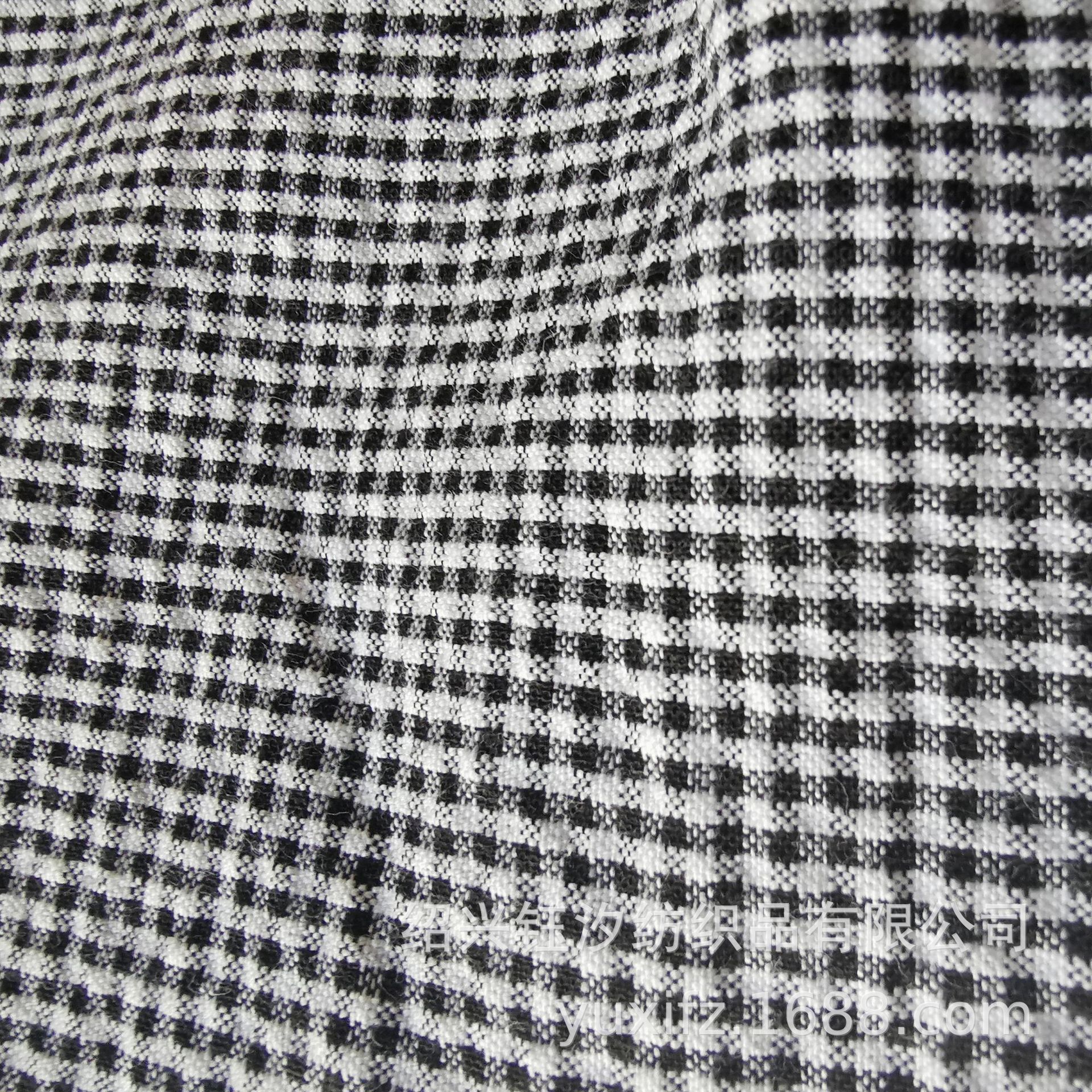 涤棉色织泡泡格子布色织朝阳格泡泡格子布泡泡格提花布衬衫布现货