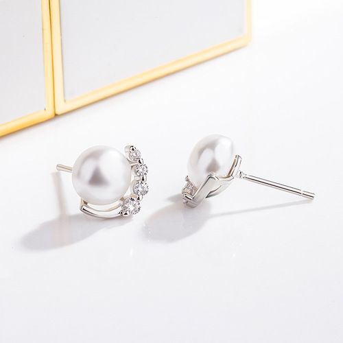 Korean version of Internet celebrity pearl earrings for women with diamonds and zircon pearl earrings, sweet temperament earrings, simple fashion jewelry