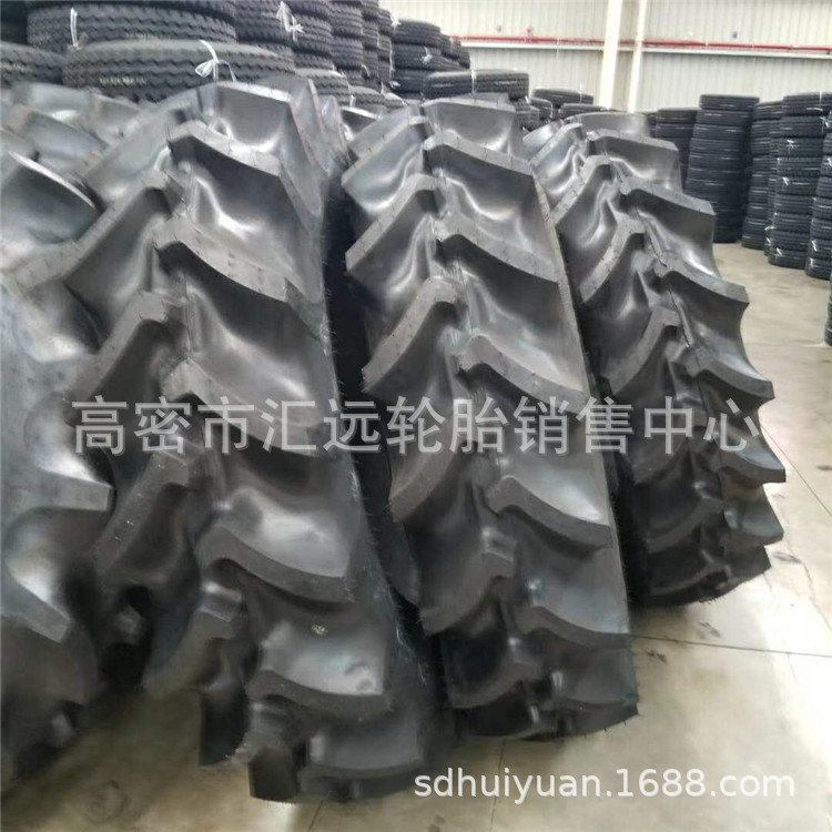 现货销售水田鹰钩花纹14.9-24拖拉机轮胎 R-2花