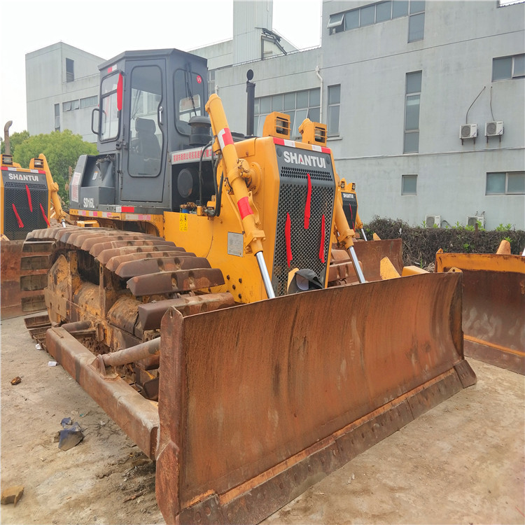 Prueba de puesta en marcha de excavadoras de segunda mano, transferencia de la serie SD16 en verano image 5