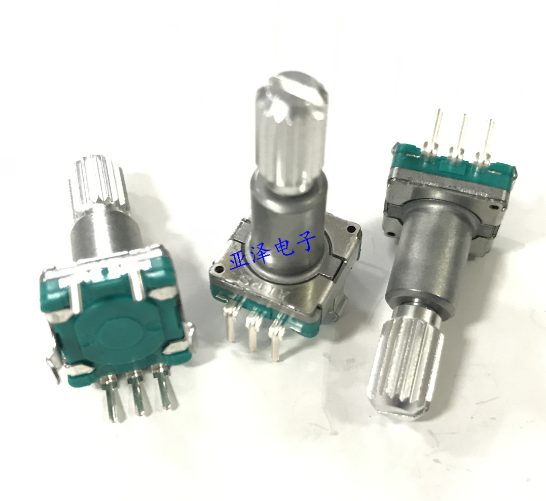 日本ALPS阿尔卑斯EC11型编码器带开关30定位数15脉冲点锯齿轴20MM