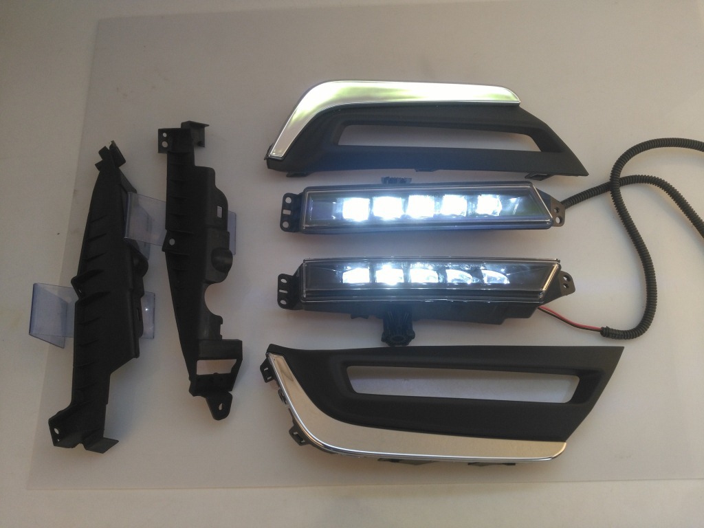 Conveniente para la nueva luz corriente diurna de Honda CRV Luz de niebla de CRV Luz corriente diurna de CRV LED