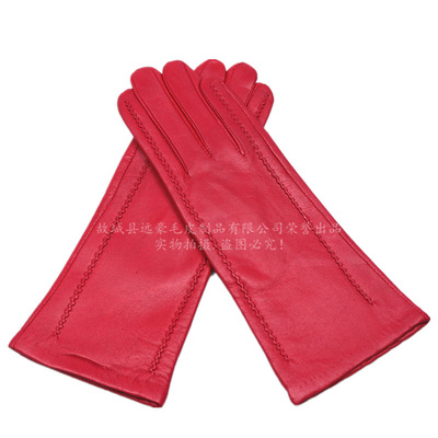 Touch screen genuine leather glove lady Two Autumn and winter keep warm genuine leather glove Plush fashion genuine leather glove