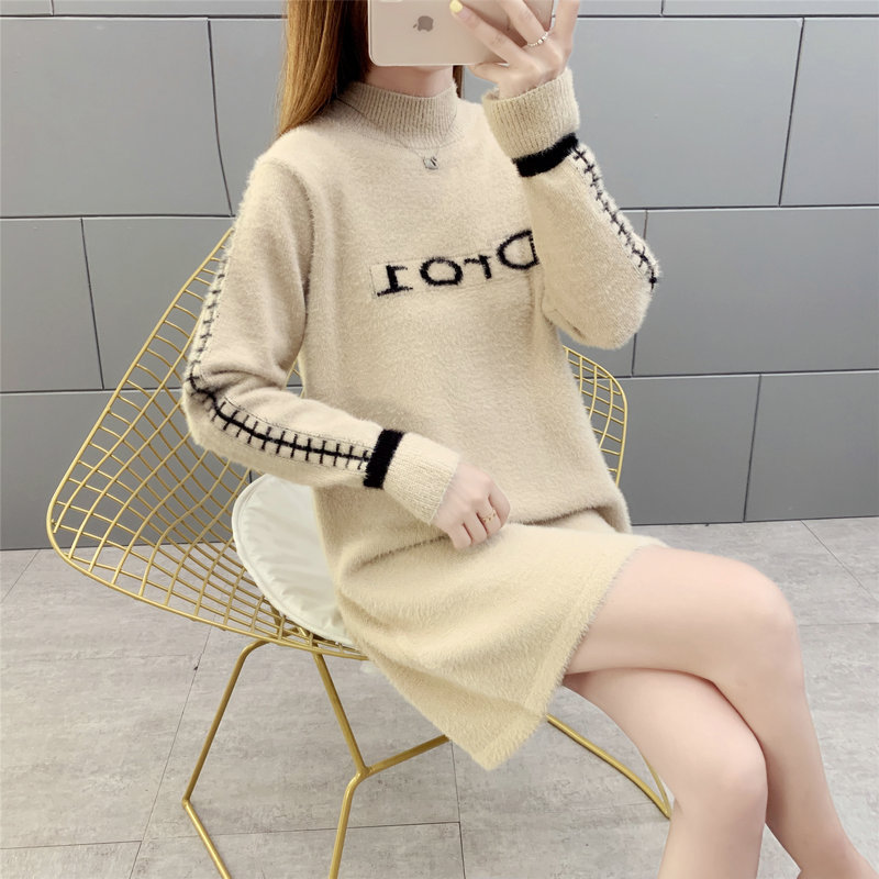 Pull femme en Faux velours - Ref 3414245 Image 54