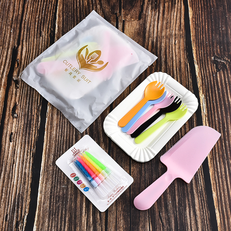 一次性生日蛋糕餐具 彩色磨砂塑料刀叉盘套装刀叉碟烘焙组合批发|ru