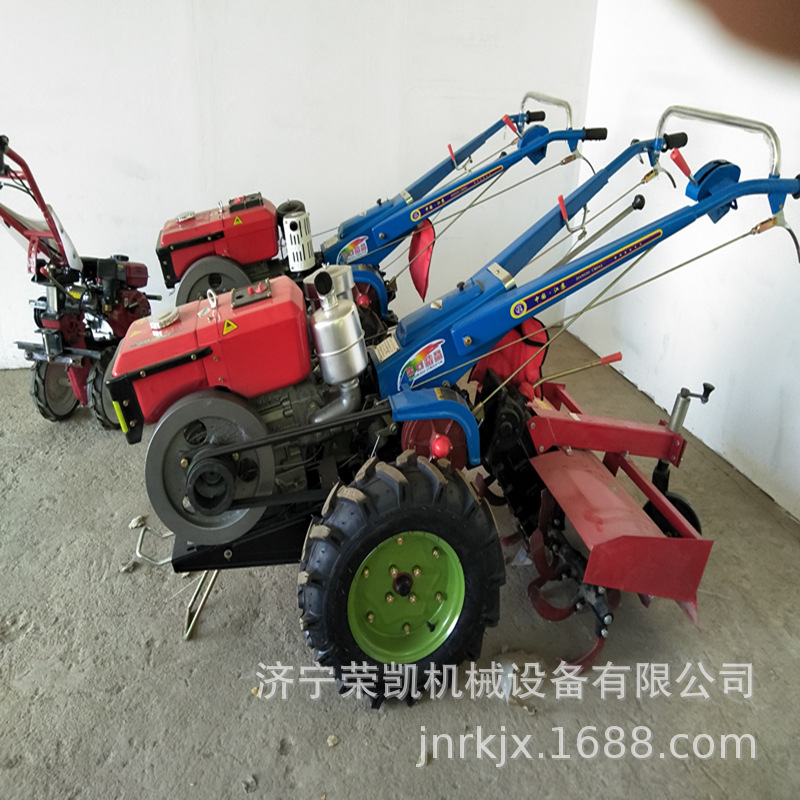 犁地松土手扶拖拉机 小型翻地手扶拖拉机 手扶微耕土壤耕整机械厂