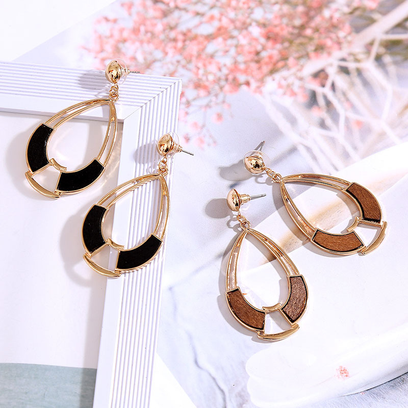 1 Pair Fashion Geometric Wood Handmade Women's Drop Earrings display picture 12