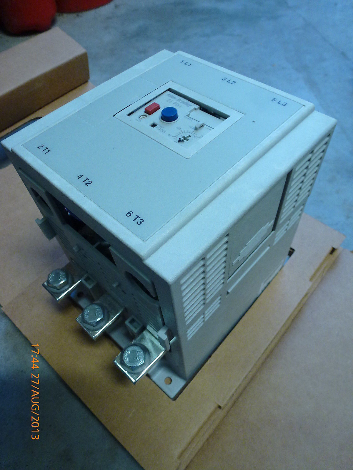 广州供应全新原装AB罗克韦尔100D系列接触器100-D180D22