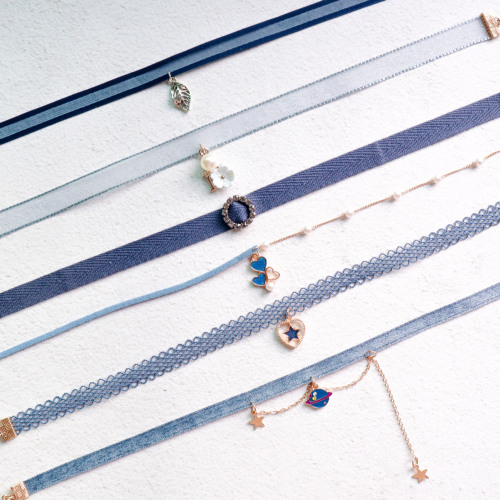 Japanese and Korean new choker choker necklace jewelry haze blue planet pendant neck strap short clavicle chain necklace for women