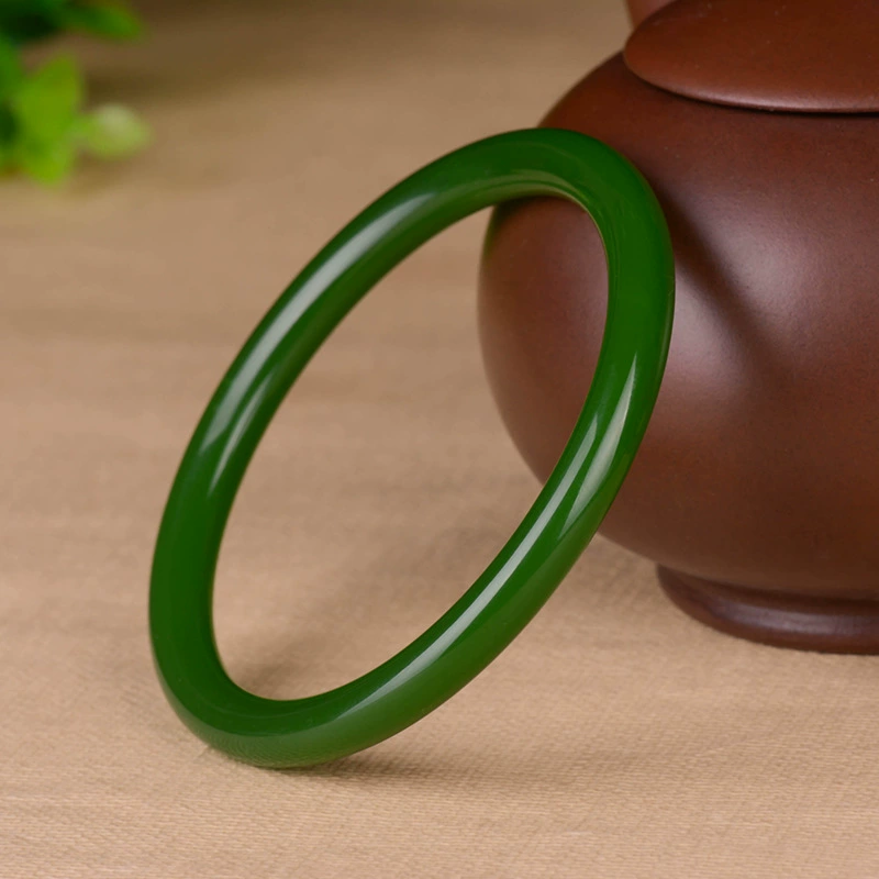 Thin bracelet jade