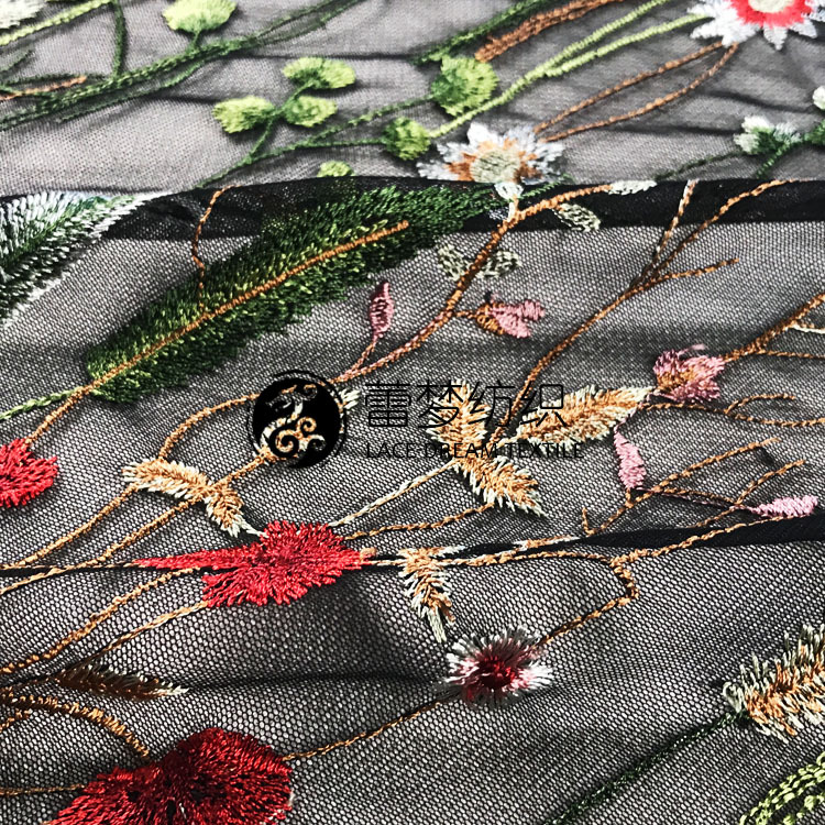 ˿ˮݻ  ɫƽ  ͯװŮװȹ