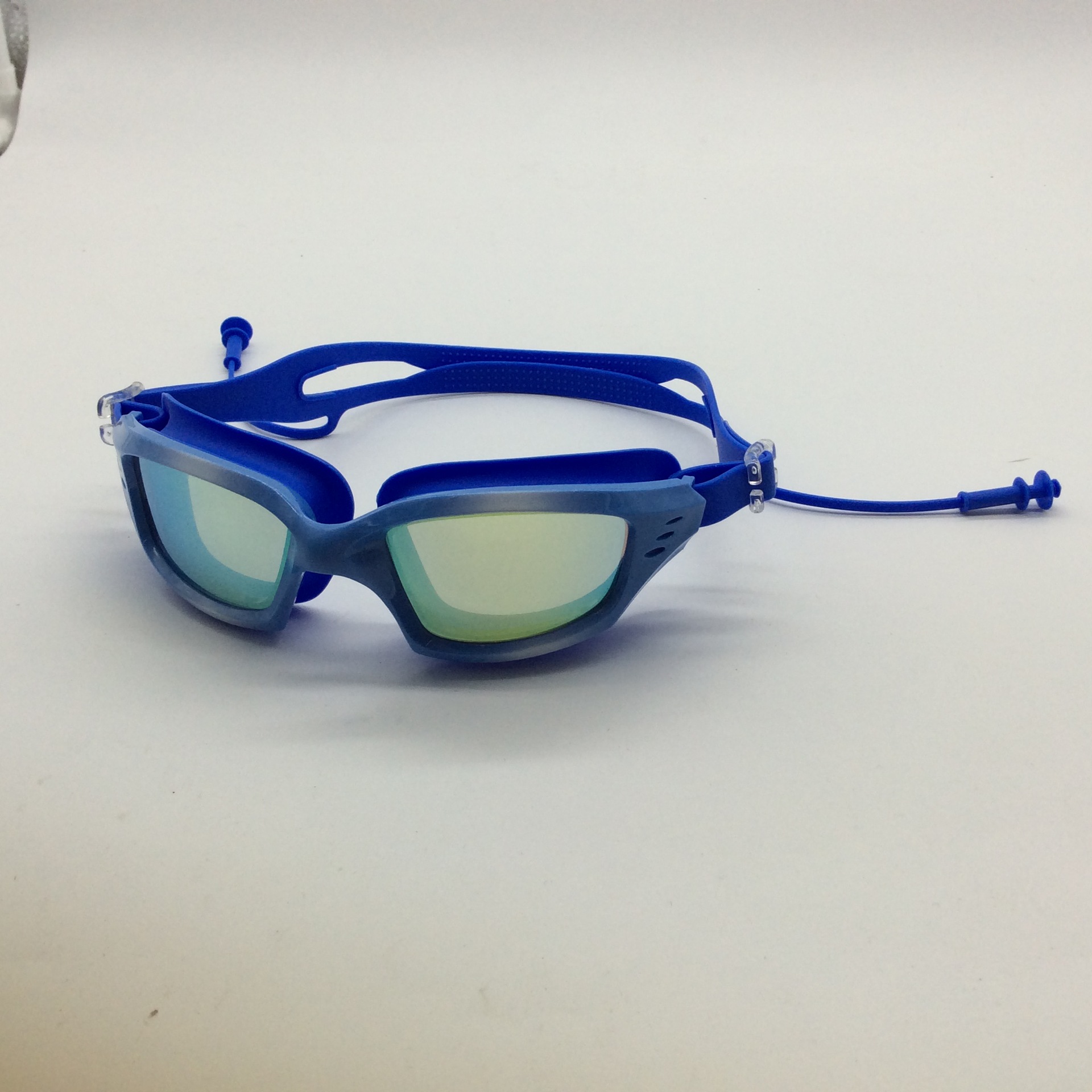 {8C2399B7-D312-563F-C0AF-76C0F