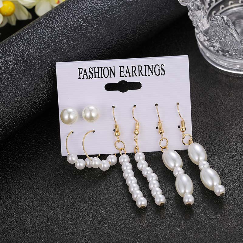 Women's Simple Pearl Earrings Four-piece Suit display picture 5