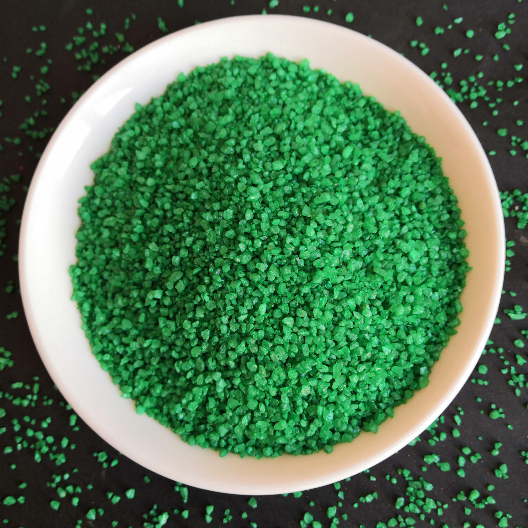 路面用彩色陶瓷颗粒 高速公减速带 人行横道用陶瓷颗粒