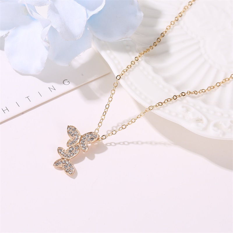 Korean new jewelry full diamond butterfly necklace female simple clavicle chain jewelry wholesale