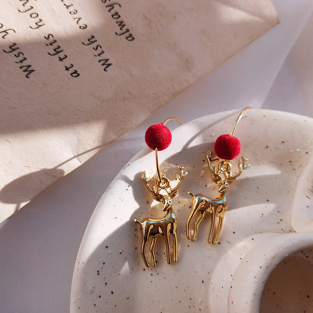 13g Weight Drop Earrings Classification 1 Pair Quantity Daily Occasion Alloy Material Christmas Festival Deer Pattern Women'S Gender Plating Design Simple Style Style 1 Pair Christmas Simple Style Deer Plating Alloy Drop Earrings 7