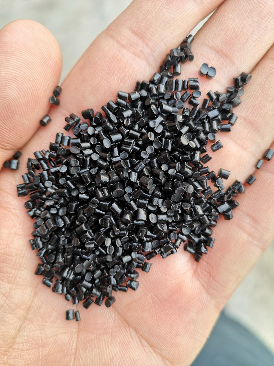 MDPE塑料制品电缆塑料颗粒高低压PE再生颗粒高密度聚乙烯颗粒批发