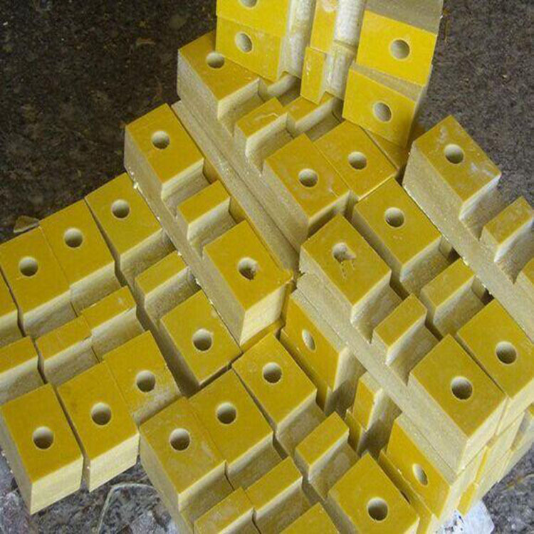 9047529569_1277950411