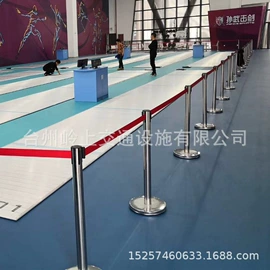 防撞设施;防护栏;交通安全标识