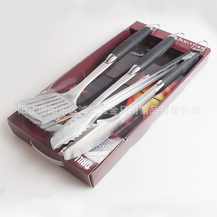 Directo de fábrica TPR mango de plástico parrilla traje BBQ3 set herramientas de barbacoa al aire libre barbacoa traje de cartón