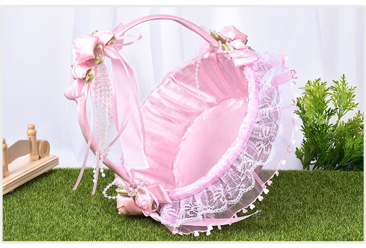 Factory direct supply of Western-style creative wedding flower baskets for brides, wedding flower girls, bridesmaids, scattered flower baskets, and hand-held wedding flower baskets detail image 11