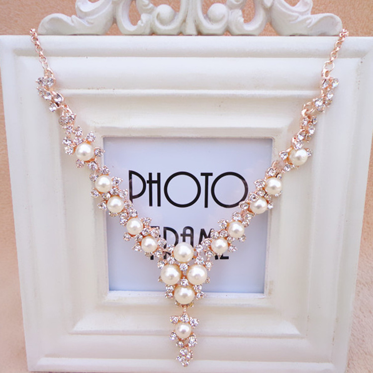 Korean fashion pearl jewelry necklace wo...