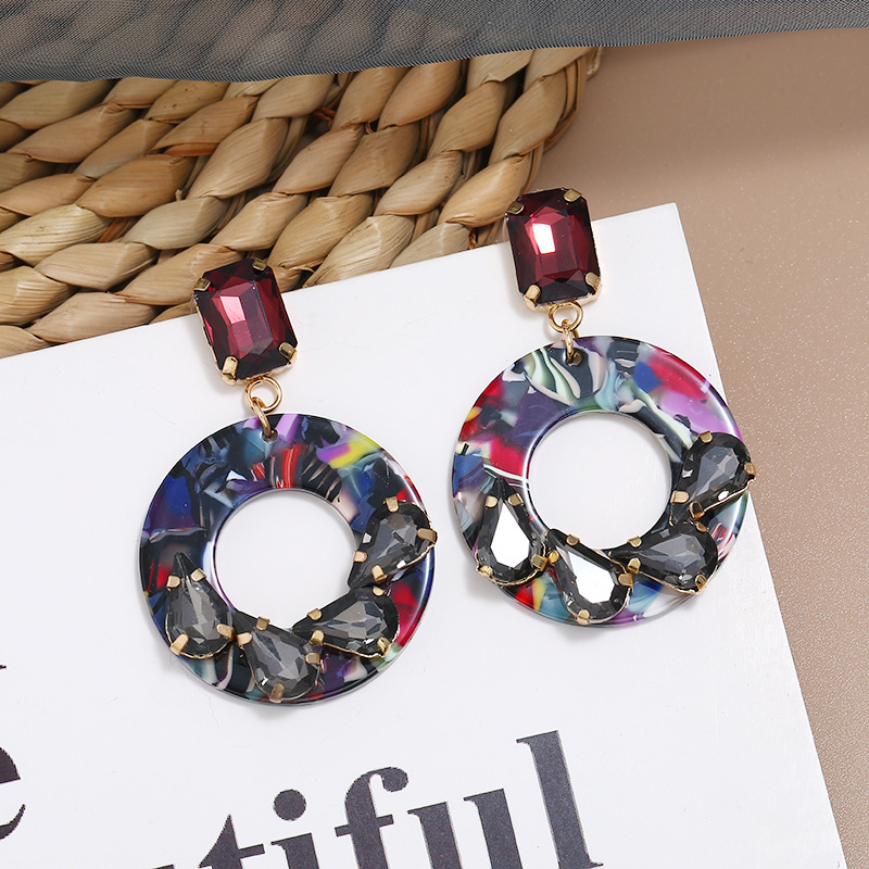 Geometric Earrings Temperament Fashion Diamond Earrings Wholesales Fashion display picture 7