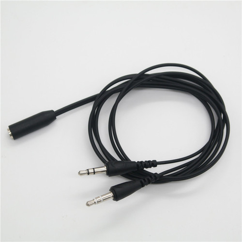Zhongshan Zhensheng one-to-two audio cable mobile phone headset to computer voice adapter cable black and white red and green 1M long