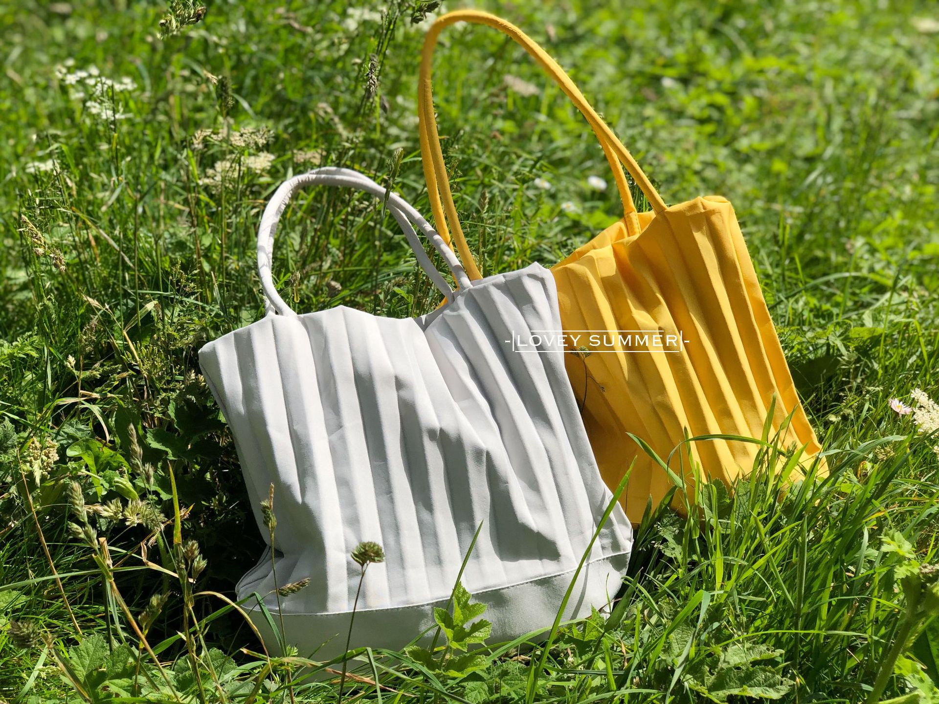 B8BAEB40-2E16-4393-B355-C44F07