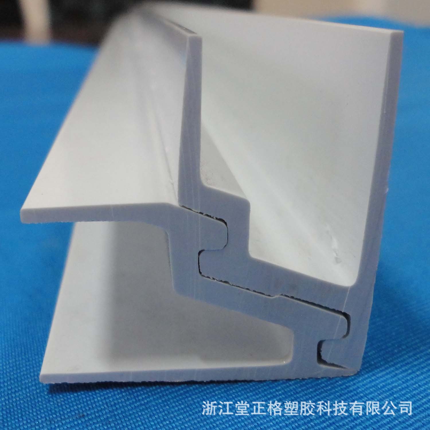 塑料PVC异型材 厂家直销 开模定制