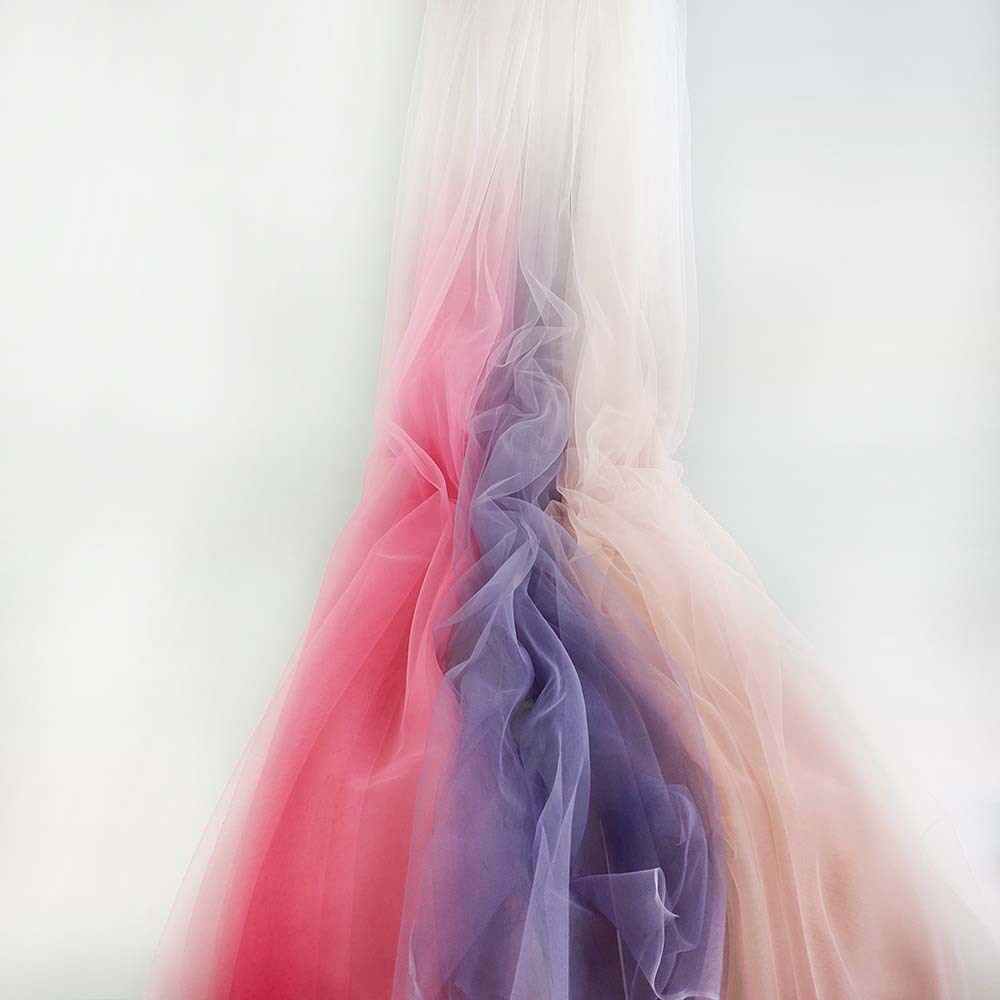 渐变印花网布 锦纶美国网印花婚纱网纱面料时尚款面料春夏