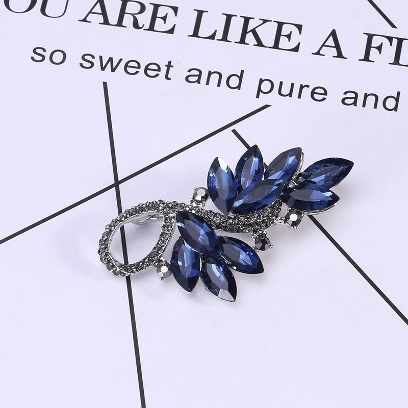 10g Weight Rhinestones Inlay Material Brooches Classification Anniversary, Business Occasion Alloy Material Flower Pattern Women's Gender Inlay Design Artistic Style Artistic Pin Flower Alloy Inlay Rhinestones Women's Brooches 7