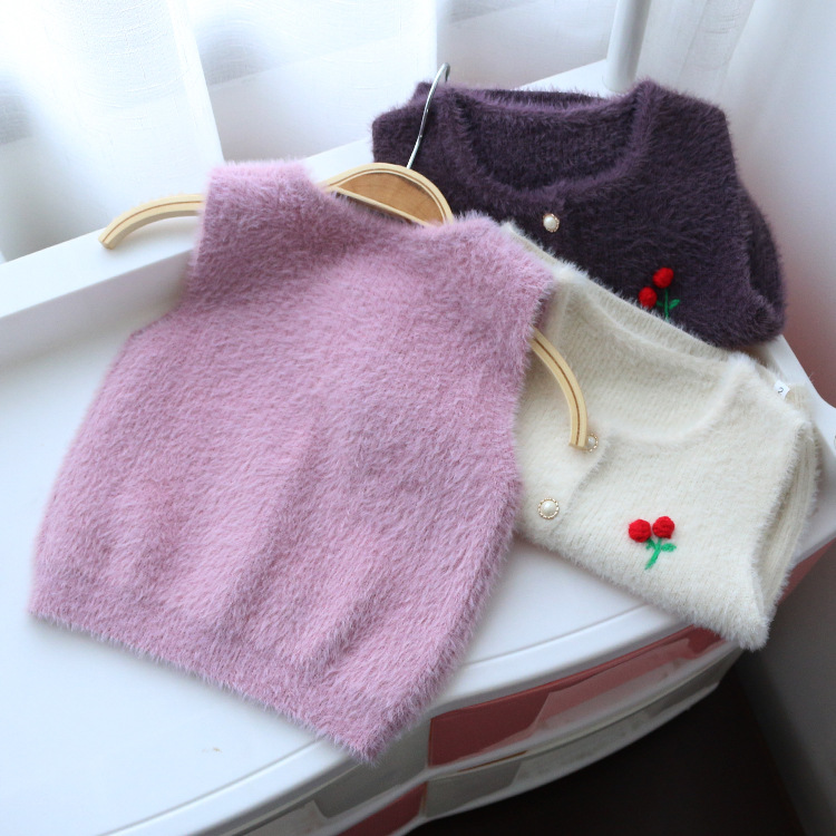 樱桃手工花开衫马甲