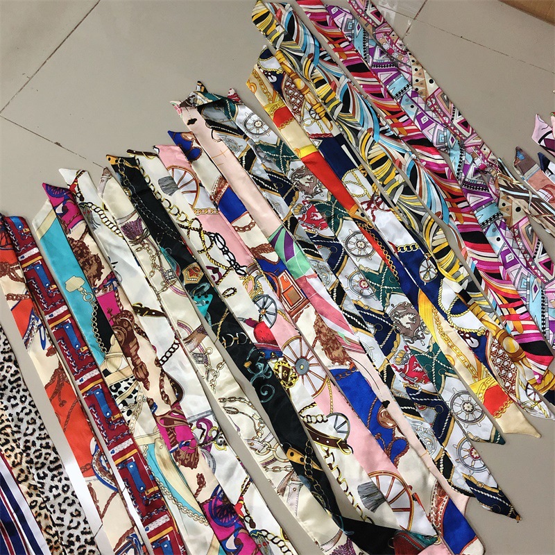 Printed and patterned twill silk scarf manufacturer wholesale accessories silk scarves handbags tied with bows silk scarves striped flowers undefined