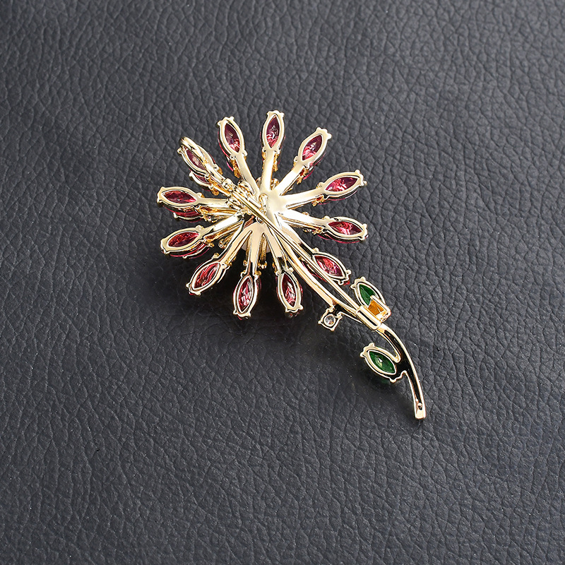 Pastoral Sunflower Copper Inlay Zircon Women's Brooches display picture 2